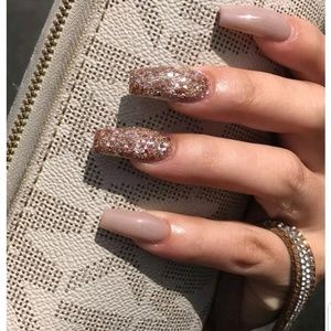 Meet your Posher, Sierra